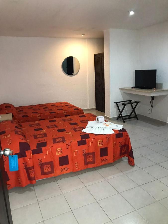 Hotelito De Las Estrellas Acapulco Bagian luar foto